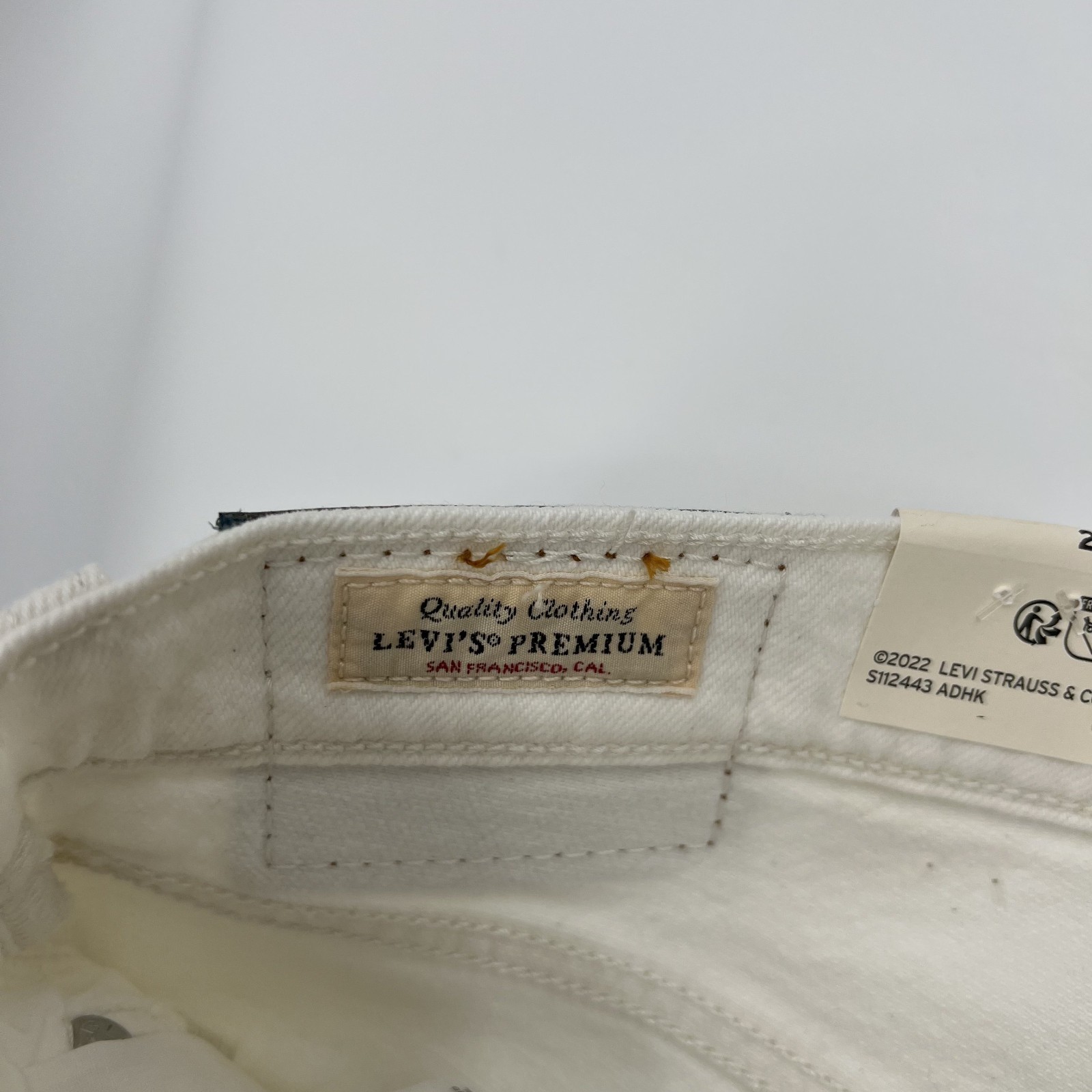 Levis Premium Ribcage Straight Ankle Jeans Womens Size 28 White Distressed NEW thumbnail 8