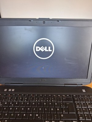 Dell Latitude E5530 15,6 Zoll Intel Core i7 Windows 10 schwarz Webcam HDMI ,DVD 