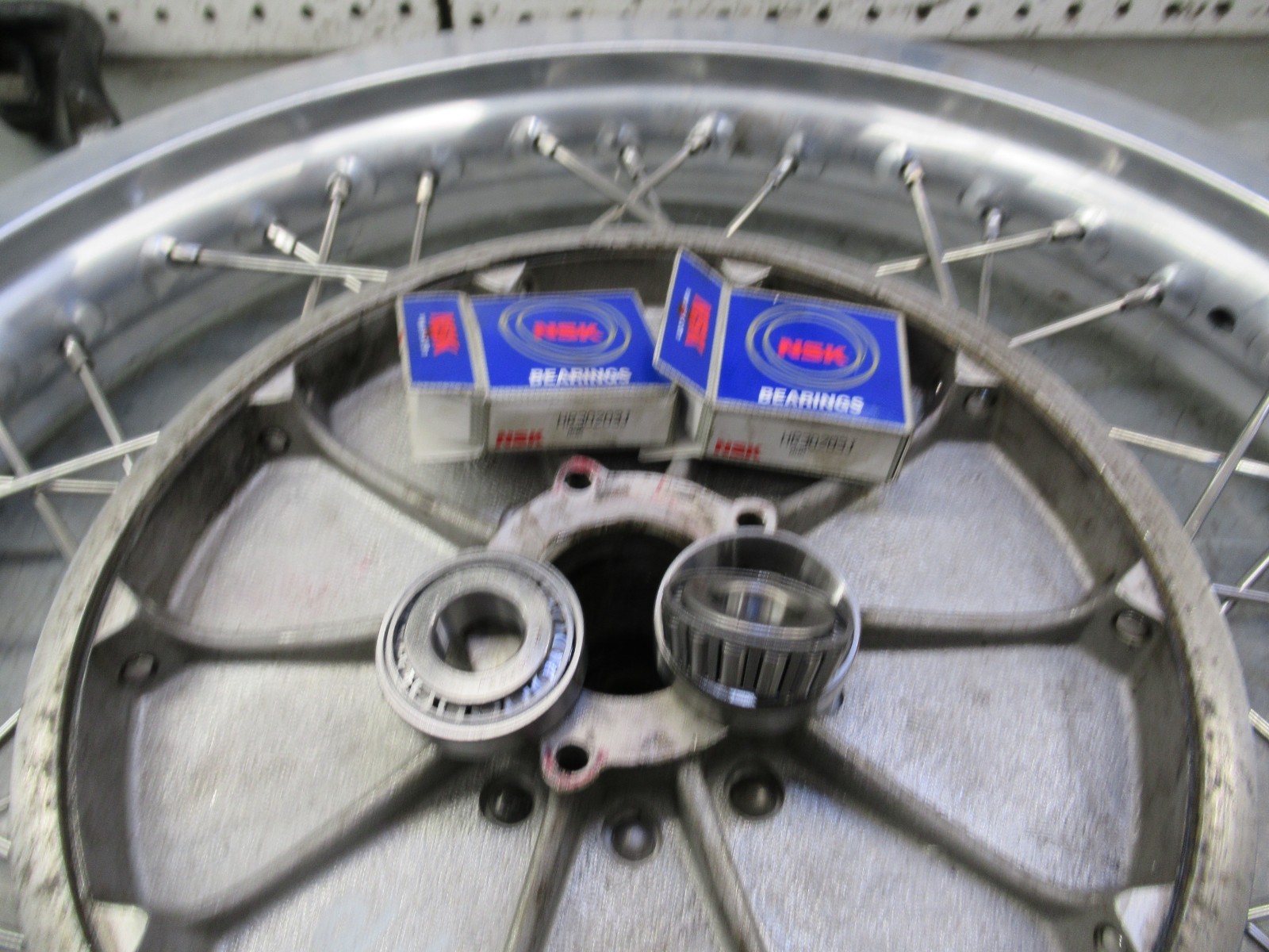 BMW Airhead /5 Rear Wheel r50/5 r60/5 r75/5 NEW Rim SS Spokes NSK Bearings