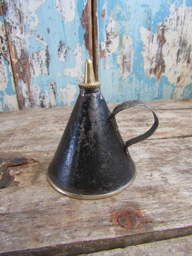 Vintage Black & Brass Metal Oil Can Automobillia Classic Cars 1950s Era