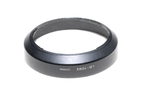 Konica Minolta Sonnenblende für SAL 18-70mm f/3.5-5.6 DT - lens hood (gebraucht) - Bild 2 von 2