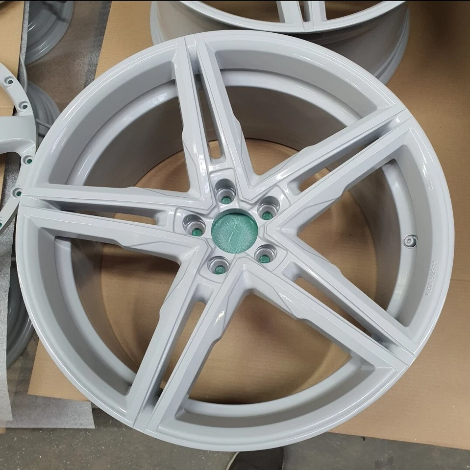 MARKENLOS Pulverlack Grundierung Primer matt Epoxi-Basis ca. RAL 7001 Pulverbeschichtung