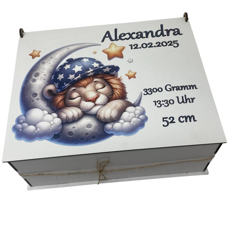 Erinnerungsbox Personalisiert Holz Geschenk zur Geburt Taufe Baby Löwe & Mond - Bild 2 von 4