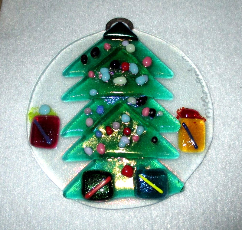 Verre Visage Christmas Tree Ornament Fused Glass Studio Signed McEwan & Freeburn