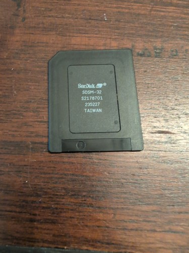 SanDisk SmartMedia ID 32MB SDSM-32 Camera Memory Card - Picture 2 of 2