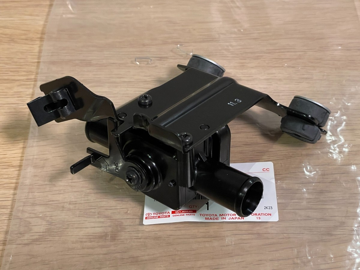 Toyota Genuine Land Cruiser FZJ80 93-97 Heater Water Valve 87240