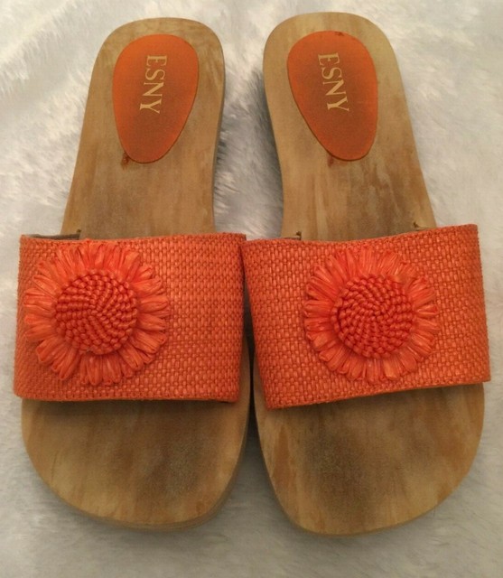 foam sole sandals
