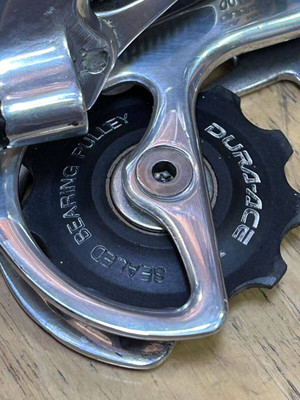 Dérailleur Arrière Shimano Dura Ace RD-7700 – 25ème Anniversaire – 9 Vitesses, Poli