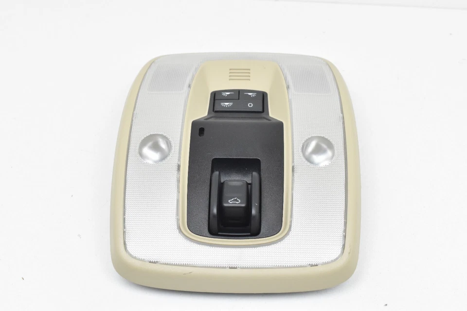 Volvo S60 2014-2018 consola superior beige domo luz mapa lámpara OEM 39819982 Foto 3 de 4