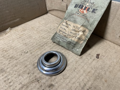 1940-52 Buick NOS GM# 4132059 Door Lock Handle Escutcheon Roadmaster Limited - Picture 2 of 8