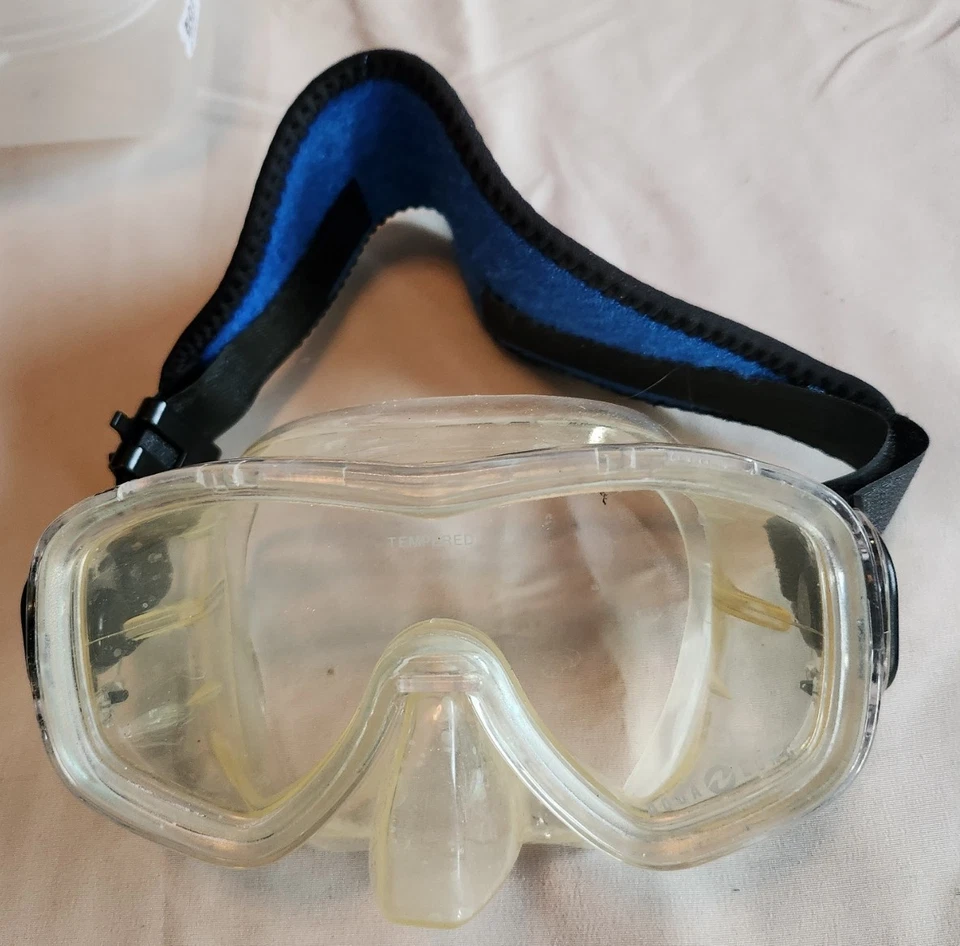 Máscara de Buceo Aqua Lung Visage Pro y Snorkel Pro Atomic SV2 "Usado Una Vez" con Correa SS Foto 2 de 4