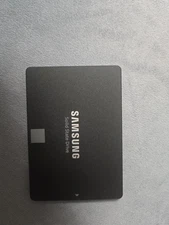 Samsung 870 EVO 1TB, 2.5 inch Internal SSD - ‎MZ-77E1T0B/AM