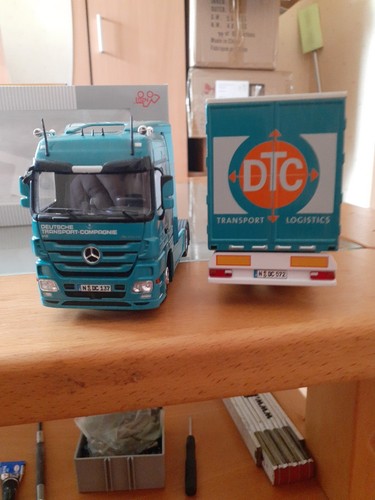 NZG Actros autoarticolato 1:50 - Foto 3 di 8