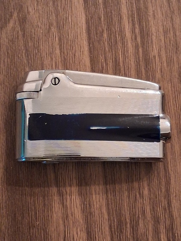 Ronson varaflame butane lighter. Blue enamel. Working.