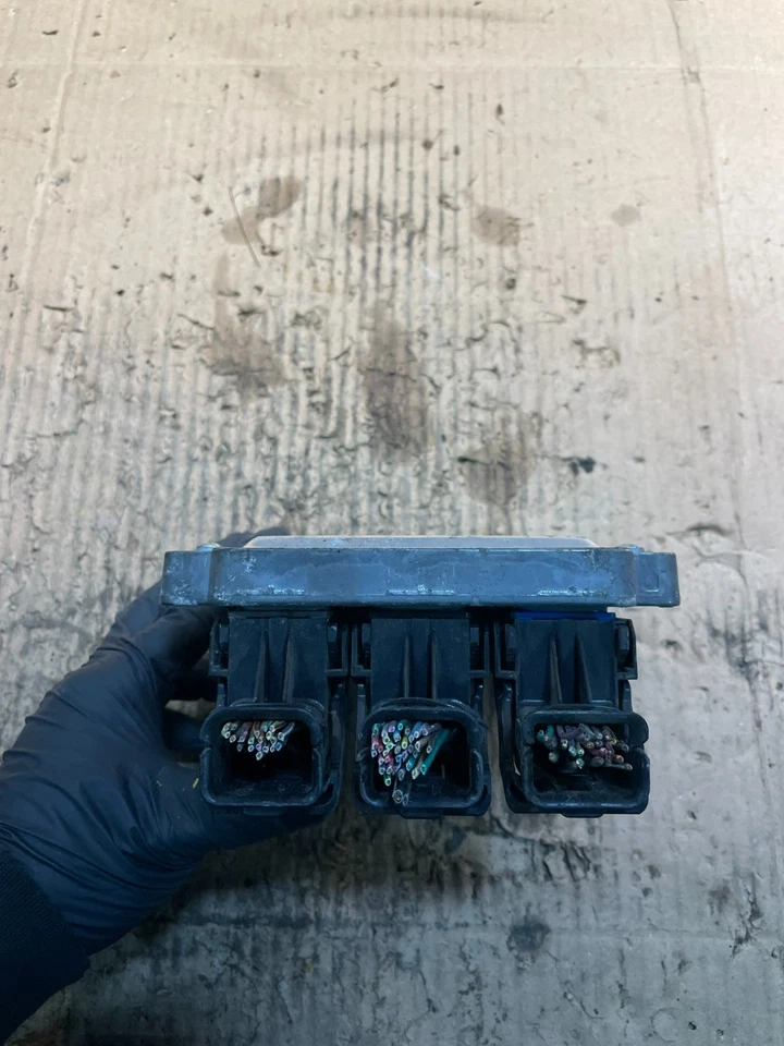 Chevrolet Colorado 2009 a 2012 motor caja cerebral ECU ECM OEM V2213 DG Foto 2 de 4