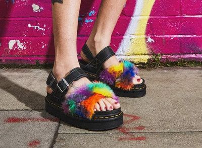 Dr. Martens Voss II Fluffy Faux Fur Leather Strappy Sandals US 6 Black Platform