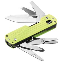 Leatherman YL832883 FREE T4 Multi Tool 12 Fun...