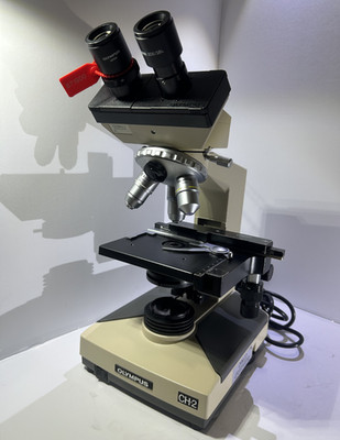 Olympus CH-2 CHT Microscope w/3-Prong Power Cord *REFURBISHED AND CLEANED*