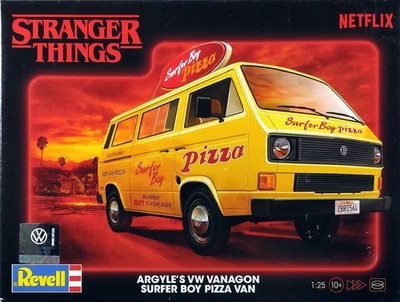 Stranger Things Arghiles Surfboard VW T3 Pizza Bus 1/25 American Level