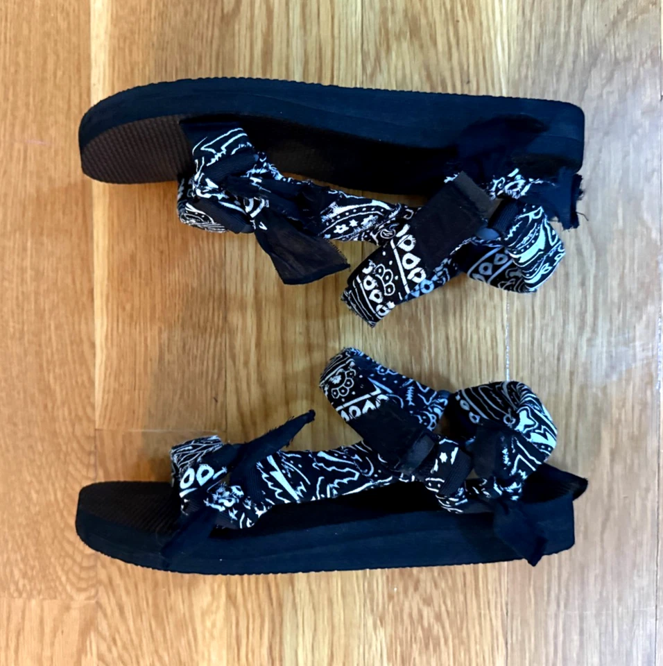 Arizona Love Trekky Black Bandana Platform Sandals Size 40/US 9-9.5 - Image 4 of 4