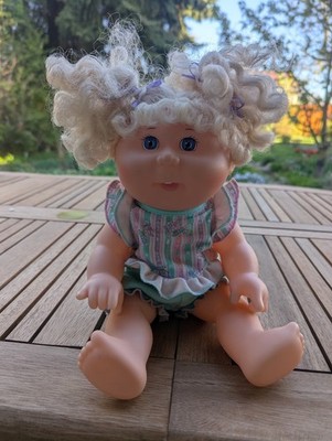 Cabbage Patch Kids Puppe Mattel 1996 Vintage Spielzeug Mädchen mit Zöpfen