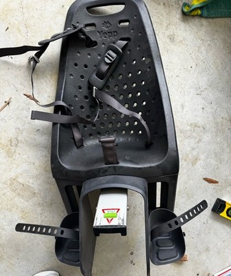 Yepp Maxi Black Rear Bicycle Child Seat Safety Harness Foot Support