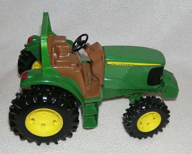 john deere diecast tractors