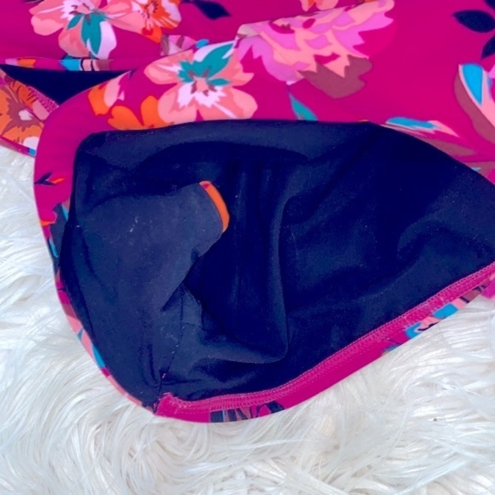 Skinny Dippers floral one piece swimsuit size large Gem