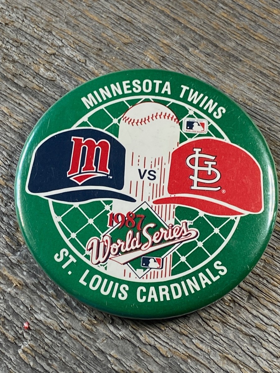 激レア MLB Minnesota Twins 三角 ペナント 旗 激レア MLB Minnesota Twins 三角 ペナント 旗 - メルカリ