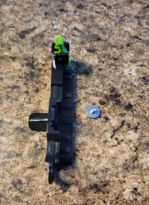 iRobot Cleaning Head Module Brush Door Latch Catch - e5 e6 i3 i4 i5 i6 i7 i8 J7