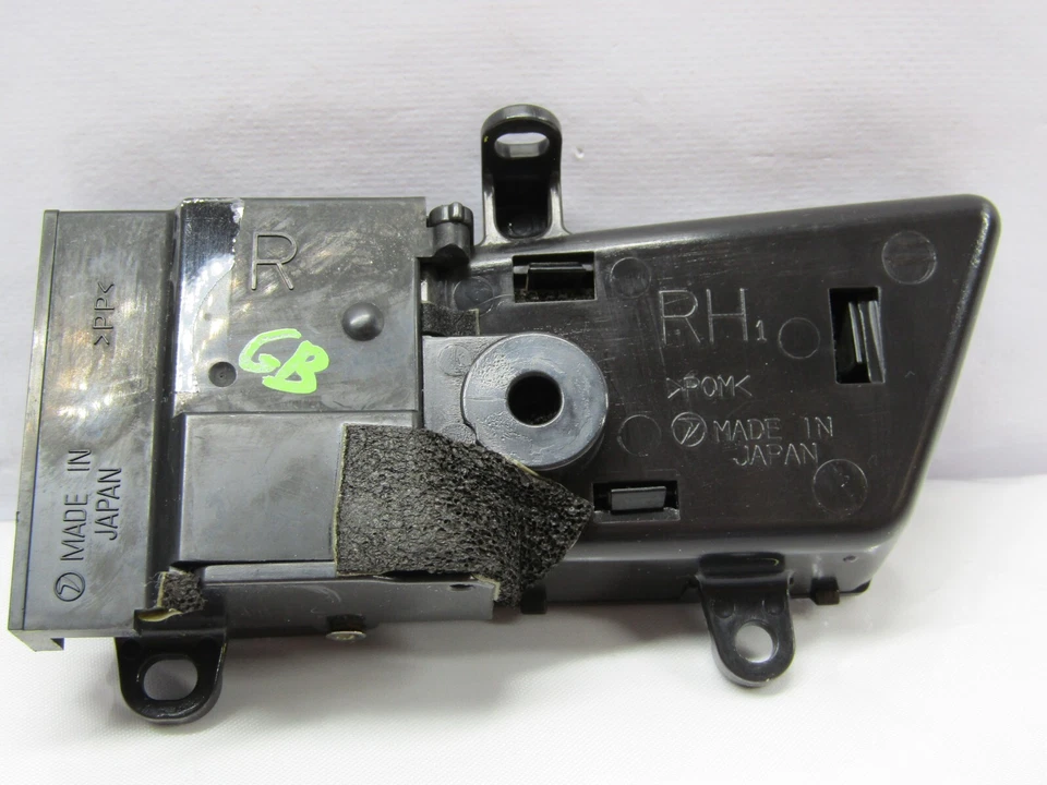 Manija interior de la puerta interior del pasajero derecho Subaru Outback 2005-2007 OEM Foto 3 de 3