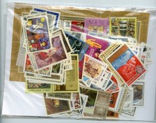 COLLECTION DE TIMBRES NEUFS **  RUSSIE RUSSIAN / ENVIRON 240 TIMBRES