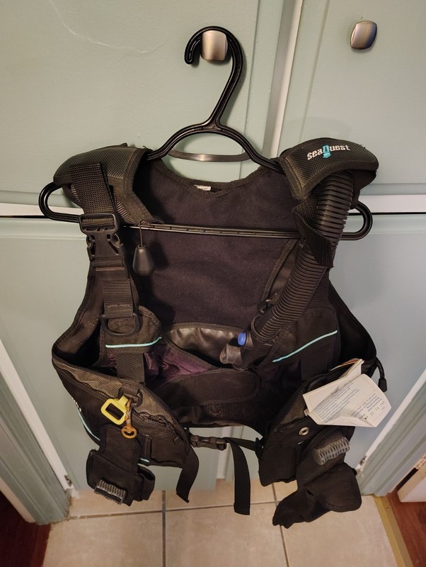 "SeaQuest Balance BCD Scuba Jacket - Medium - Black/Blue - Used, As-Is, No...