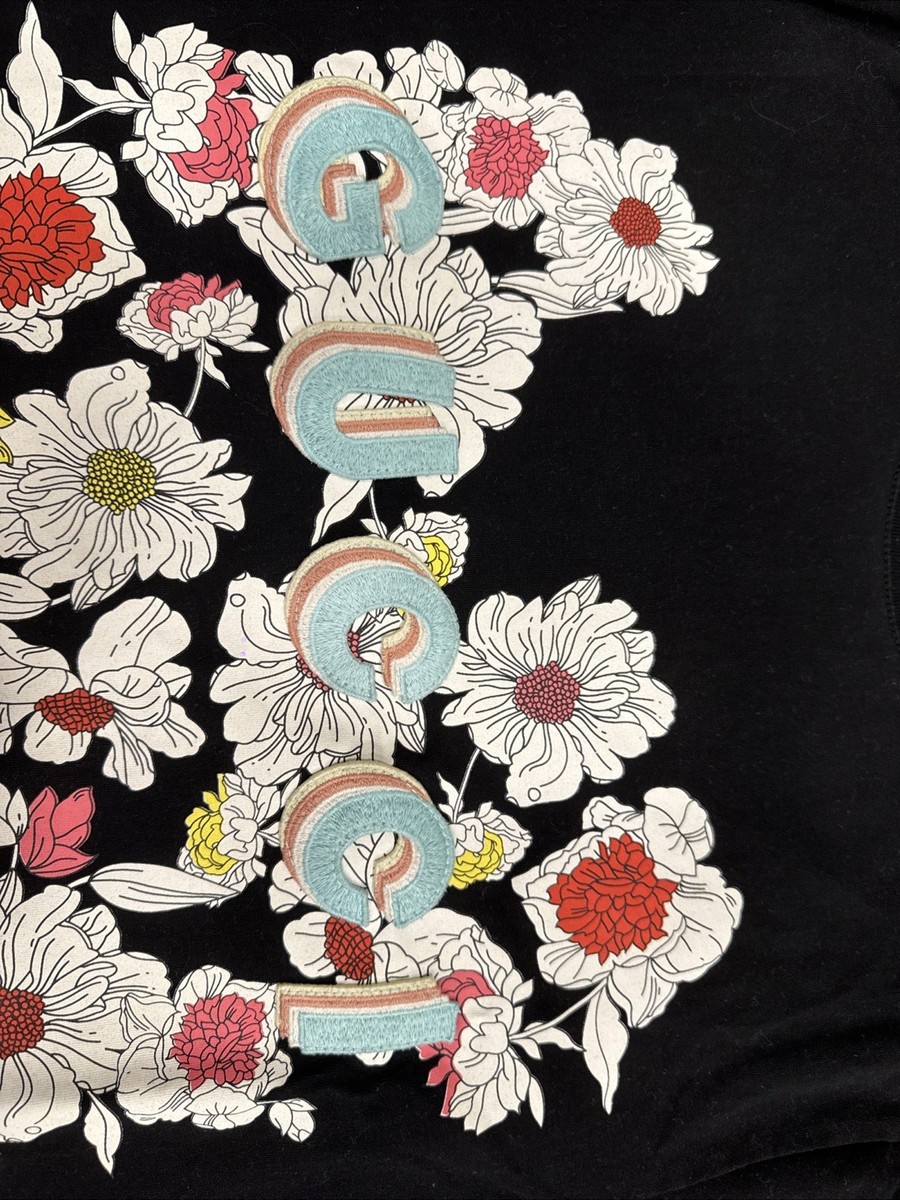 Gucci Floral Embroidered Logo T-Shirt – Stunning Design