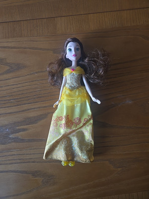 Disney Princess Royal Shimmer Belle Doll 2015 Hasbro W Shoes