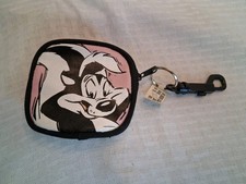 Vtg. 1999 Pepe Le Pew Coin Purse With Clip
