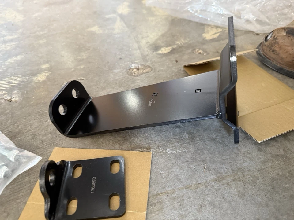 Soportes estabilizadores amortiguadores de dirección delantera Rancho para 05-20 Ford F-250 F-350 4x4 Foto 4 de 4