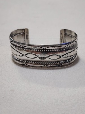 Tahe Navajo Sterling Silver Southwestern Cuff Bracelet 27.2g VINTAGE 