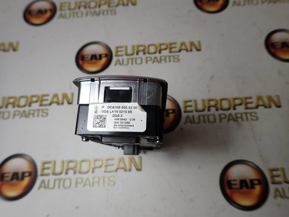 2019 Mercedes-Benz CLA45 GLA250 Master Power Window Switch 1669054300 *NOTE* Foto 3 de 3