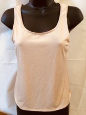 CABERNET NYLON SPANDEX BEIGE SIZE MEDIUM CAMI CAMISOLE RN 16345 SMOOTHER