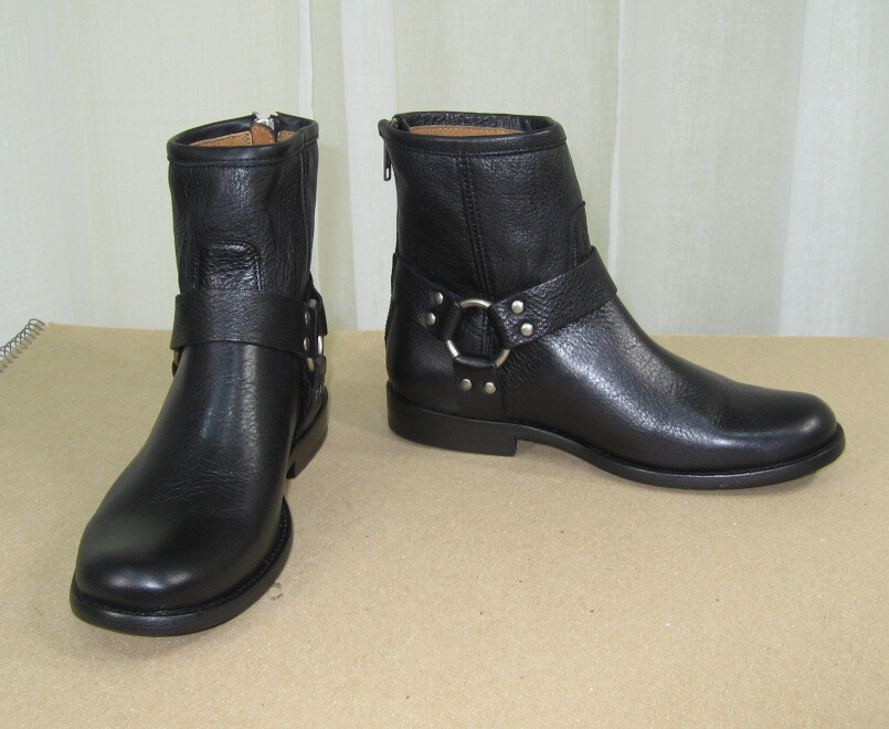 ブーツその他 BY FAR Woman Boots Black MWFBO064CL013 BK001 Wefuesd Ladies Fashion Solid Color Leather Round Toe Biker