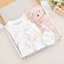 Unisex Beige Giraffe and Comforter Gift Hamper Set