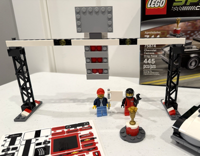 オニクション　2本セット Lego Speed Champions 75874 Chevrolet Camaro Drag Race - complete w