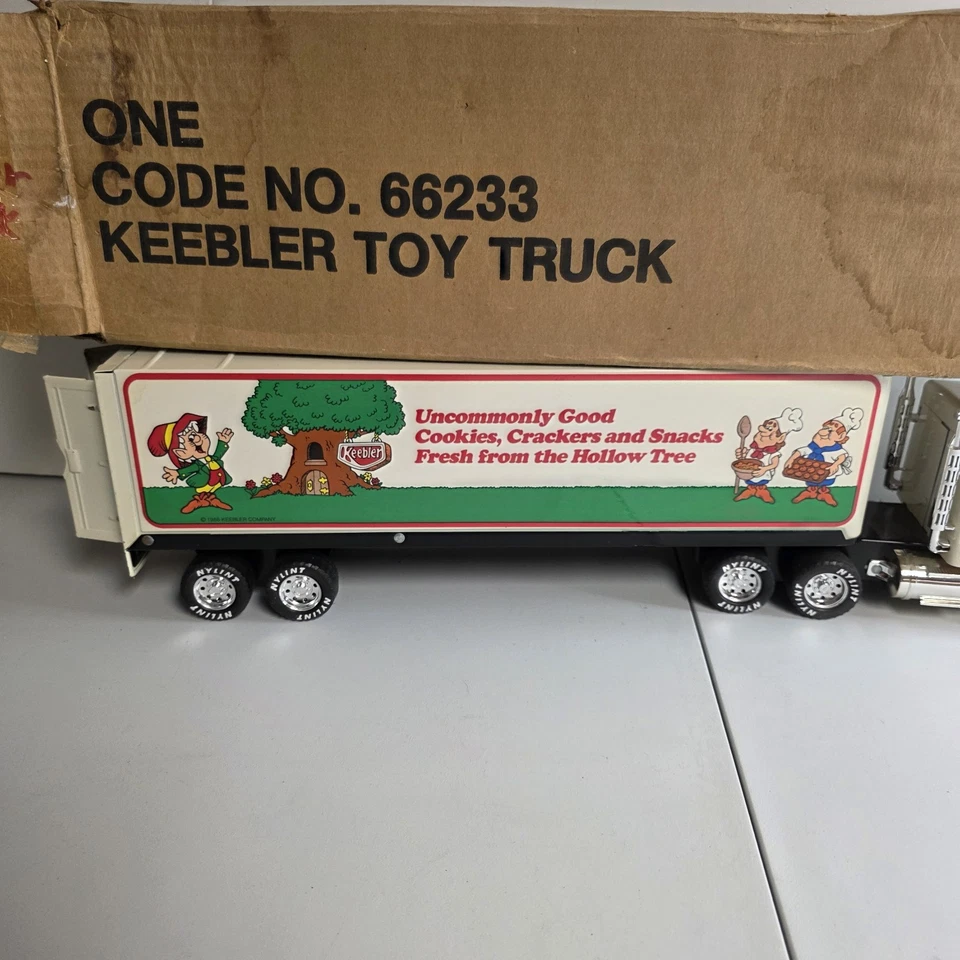 Nylint 1986 Keebler Elf 18 ruedas diecast (o acero prensado) Foto 2 de 4