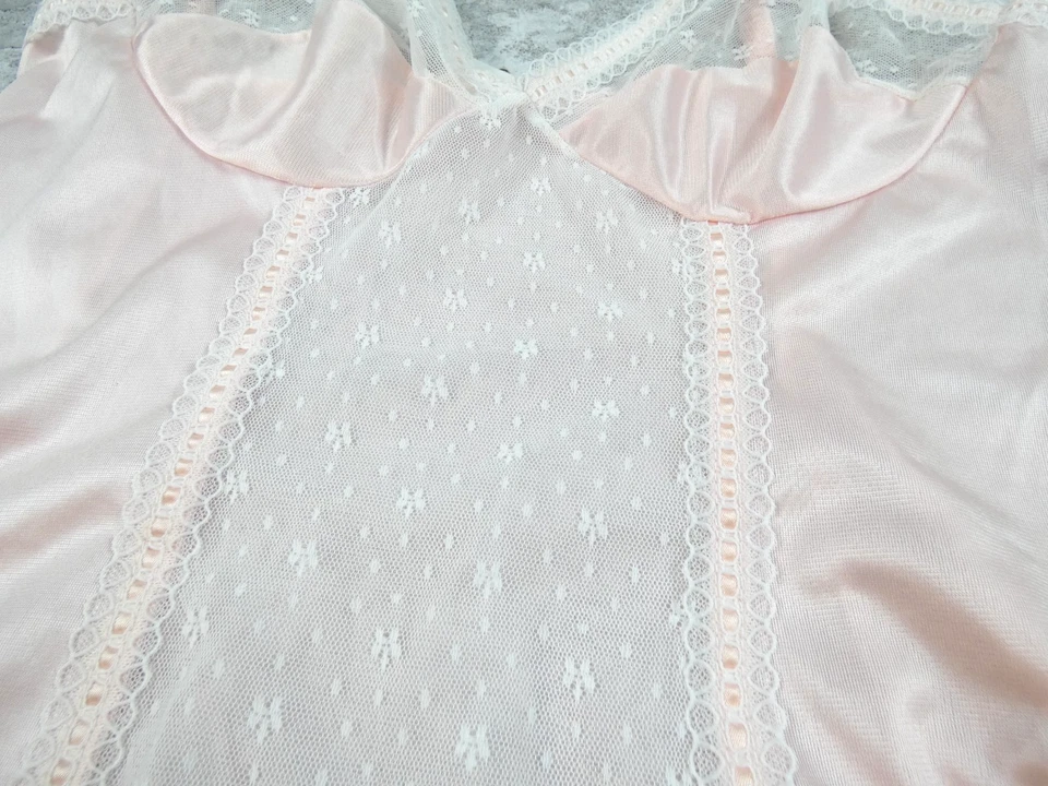 Vintage Pastel Teddy Womens Medium Pink Lace Lingerie Stocking Straps - Image 3 of 4