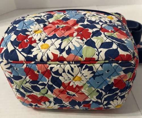 Vera Bradley Floral Camera Bag With Adjustable Shoulder Strap - Picture 10 of 14