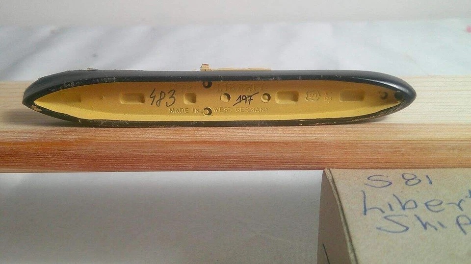 NAVIO LIBERTY DA SEGUNDA GUERRA MUNDIAL NAVIO LINHA D'ÁGUA 1:1250 COM ALEMANHA!! - Imagem 4 de 4