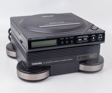 Toshiba Compact Disc CD Player XR-9458 Corded NOT WORKING / FOR PARTS OR REPAIR