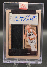 2025 Panini One and One WNBA - Jersey Autographs Courtney Vandersloot #JA-CV /99