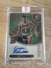 2022 Panini Spectra Oscar Robertson Auto